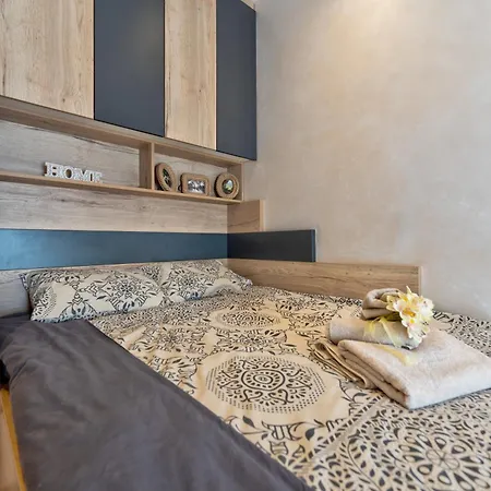 Hill Style Apartment