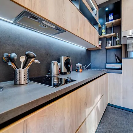 Hill Style * زلاتيبور