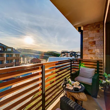 Hill Style * زلاتيبور